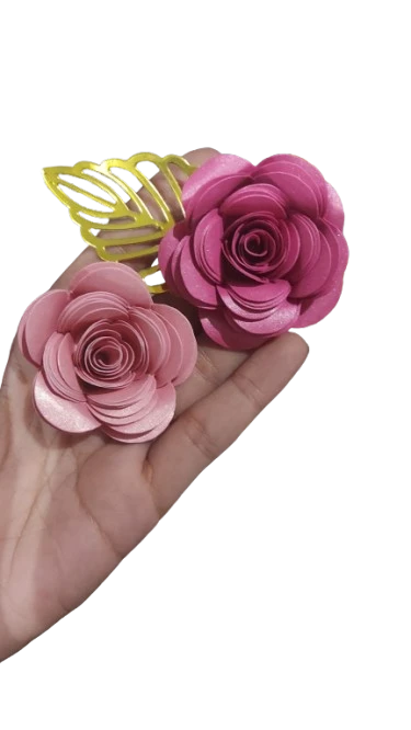 IMG-20231011-WA0050-removebg-preview Flor feita em papel 5cm x 5cm - Imagem 5